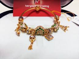Apabila hargcampur.com belum update mengenai harga terbaru maupun katalog promo terbaru yang sedang anda cari, anda bisa hubungi hargacampur.com di kontak yang sudah disediakan di halaman paling bawah. Pandora Gold 916 Price Iucn Water