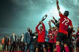 يقدم لكم الكابتن، موعد نهائي دوري ابطال افريقيا 2020 والقنوات الناقلة، الذي سيجمع بين المتأهل من مباراة الأهلي ضد الوداد، والزمالك ضد الرجاء، في إياب نصف نهائي المسابقة الأفريقية. Ø¹ÙˆØ¯Ø© Ù„Ù„Ø³Ø¨Ø§Ù‚ Ø§Ù„Ø¨Ø·ÙˆÙ„Ø© 21 ØªØ¹ÙŠØ¯ Ø§Ù„Ø£Ù‡Ù„ÙŠ Ù„Ù„ØµØ±Ø§Ø¹ Ù…Ø¹ Ø§Ù„Ø±ÙŠØ§Ù„ ÙŠÙ„Ø§ÙƒÙˆØ±Ø©