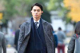 ケイジとケンジ 所轄と地検の24時 桐谷健太 東出昌大インタビュー 映画ナタリー 特集 インタビュー インタビュー ナタリー 桐谷さん