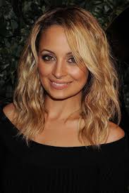 Haircuts for women with wavy hair. 26 Celebrity Curly Hairstyles Easy Curly Hairstyles 2021