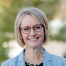 Thrilled to be in Japan promoting the use of Alberta's wood products made… 