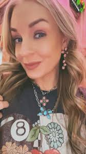 Ladies, three words: TREAT YO SELF! Orrrrr, tell that man of yours that you  need these for Christmas! 💗 @rcsilverco #authenticturquoisejewelry  #rcsilverco #madeinoklahoma #thebluntblonde