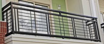 Mẫu Lan Can Sắt Cho Ban Công Mặt Tiền Với Nhiều Kiểu Dáng Đẹp Mắt !!! -