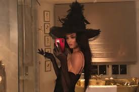 101 celebrity couples costumes you should steal for halloween this year. The Best Celebrity Halloween Costumes For Some Last Minute Inspiration