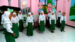 Model baju seragam kerja kantor bermotif batik. Mars Hymne Madrasah Ibtidaiyah Chords Chordify