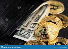 Bitcoin (btc) us dollar (usd) conversion table. Cartera Dolar Con Billetes Y Monedas Del Cryptocurrency Del Btc Del Bitcoin Dolar De Intercambio Para Un Cryptocurrency Del Bitco Imagen De Archivo Imagen De Banking Digital 157197761