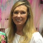 Lisa Binford's Instagram, Twitter & Facebook