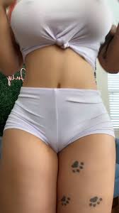 @BibiExotics video Tweet