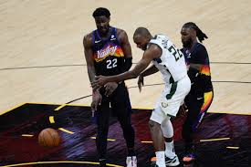 Eric bledsoe is the starting point guard on the team and has averaged 27 minutes per game. Nba Finals Game One Recap Bucks 105 Suns 118 Brew Hoop