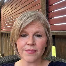 As Superstore nears its end, there are only a few plaid shirts left.  Tonight's a new one. Colton Dunn not only wrote the episode, he got me  dressed every morning. #superstore #bestbuds #