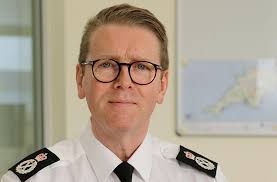 Devon crime commissioner under pressure as chief constable goes