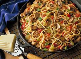Mozzarella Skillet Spaghetti Canadian Goodness Recipe Skillet Spaghetti Recipe Spaghetti Recipes Recipes