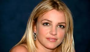 Джеймс спирс, отец американской певицы бритни спирс, решил отказаться от опекунства над дочерью. Britney Spears Explains That She Has Improved Her Diet And Stopped Junk Food Wirewag