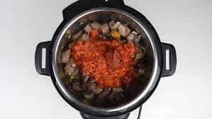 Beef Goulash Easy To Make On Your Stove Slow Cooker On Instant Pot And Slimming World Syn Free Too Delicious Beef Recipe Goulash Recipes Easy Beef Stew