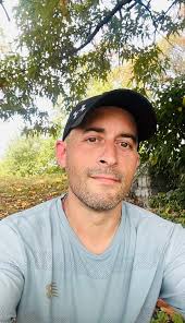 Does anyone get lower back pain running? Any help appreciated pls