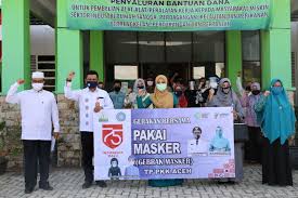 Idul fitri, simpanan idul adha, simpanan salam Baitul Mal Aceh Salurkan Bantuan Alat Kerja Untuk 348 Mustahik Lamuri Online