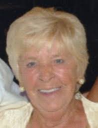 Iris Edmondson's Instagram, Twitter & Facebook