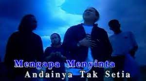 Bila hati 'dah jemu, mula berpaling tadah. Chord Gitar Dan Lirik Lagu Screen Bila Cinta Didusta Bila Cinta Didusta Hati Mulai Gelisah Tribunnews Com Mobile