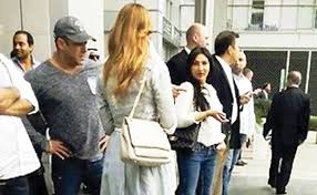 Arpita khan's wedding has been an ongoing topic with new things coming up every second. Iulia Vantur È™i Salman Khan V Au Trebuit 1 745 De Zile PanÄƒ SÄƒ VÄƒ SÄƒrutaÅ£i Asa Click Mobile