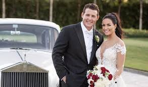Wedding shenanigans ↳ after getting paired with the one and only jack hughes at your best friend's wedding, the night takes a sharp turn. Anthony Rizzo Gets Married With Plenty Of Cubs In Attendance