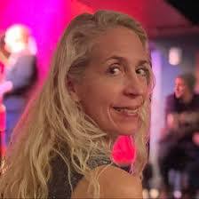 Alicia Poole's Instagram, Twitter & Facebook