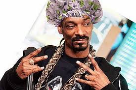 Snoop Dogg Records Track In Shower Cap