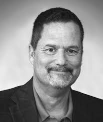 Ariana Buckingham's Instagram, Twitter & Facebook