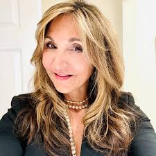 Randi Goodman Real Estate Broker SRS, RENE, ABR® (@randig71) • Instagram  photos and videos