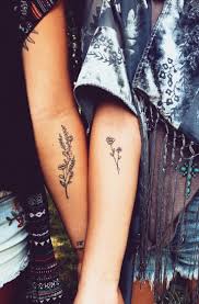 A very tasteful anchor tattoo highlights its owner originality. Anmeldung Bff Tattoos Tattoos Body Art Tattoos