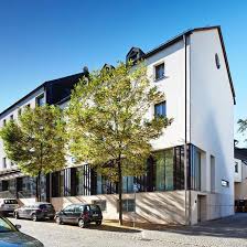Von altersvorsorge über girokonto bis versicherung: Volksbank Raiffeisenbank Dachau Eg Gs Dachau Augsburger Str In Der Stadt Dachau