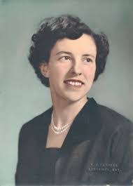 Audrey Bender's Instagram, Twitter & Facebook