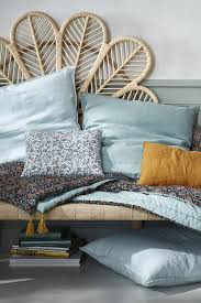 Coussin Liberty Cyrillus Coussin Liberty Decoration Interieure Decoration Maison