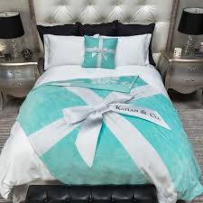 The pretty blue and pink floral motif makes its way three quarters set includes comforter, 2 shams (1 sham in twin/ twinxl), 1 square and 1 oblong decorative pillows. Name Co Personalized Fashion Bedding Collection Tiffany Blue Bedroom Decorative Throws Blanket Tiffany Room