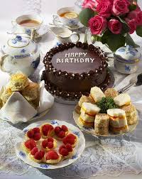 This free cake, decorated with icing, a border, and an inscription, is the baby's own cake to enjoy. Happy Birthday Cake Designs Fur Android Apk Herunterladen