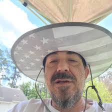 Billy Savoie's Instagram, Twitter & Facebook