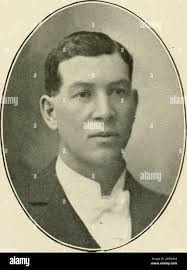 R mander hi-res stock photography and images