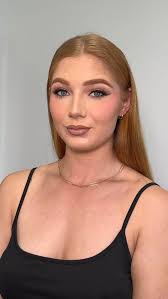 ✨ Soft. Sultry. Timeless. ✨ There's just something about a flawless beat  that makes you stop and stare ✨ For this look I wanted to bring out that  rich, smoky depth on