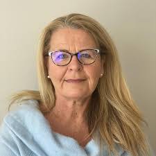 Janice Persinger's Instagram, Twitter & Facebook