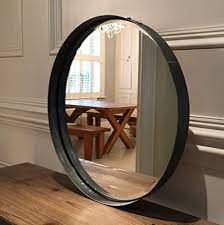 Ce miroir industriel en métal effet rouille apportera une belle touche tendance. Miroir Industriel 25 Idees Etonnantes Du Rustique Au Vintage 2019