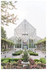 Indianapolis Zoo Butterfly Garden Wedding Indianapolis Wedding Photographer Michelle Poteet Photography Wedding Venues Indiana Wedding Venues Indianapolis Indiana Wedding