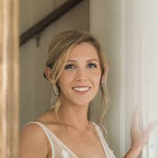 Laura Egloff's Instagram, Twitter & Facebook