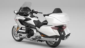 New honda goldwing gl1800 2021 full saddlebags candy ardent red/black. Honda 2021 Goldwing 1800 Abs è»Šæ¬¾ä»‹ç´¹ Yahooå¥‡æ'©æ±½è»Šæ©Ÿè»Š