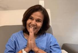 The artist's manager, adriane bonato, told how the humorist's situation is on her social networks: Medico Libera E Claudia Rodrigues Vai Ter Segunda Dose Da Vacina Antecipada Rd1