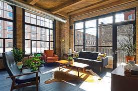 Spectacular victorian mansion sleeps 20 in beds!! 213 Broadway Apartments For Rent In Milwaukee Wi Forrent Com