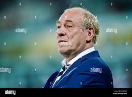 Henriques and henriques hi-res stock photography and images