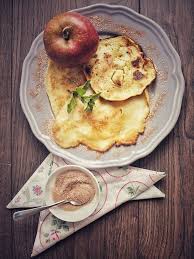 dinkel pfannkuchen super leckeres und schnelles 15 minuten rezept rezept pfannkuchen rezept einfach rezepte apfelpfannkuchen rezept