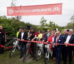 Nebenschleife Zur Apfelroute Eroffnet Stadt Bornheim