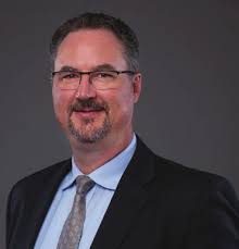 L E A D E R S O F I N F L U E N C E :