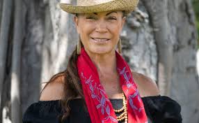 Hawaii's spirit of aloha helps restore a wildfire-damaged community