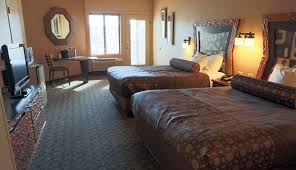 Kalahari Waterparks Resorts Conventions Wisconsin Dells Wisconsin Hut Room Kalahari Resorts Resorts In Wisconsin Wisconsin Dells